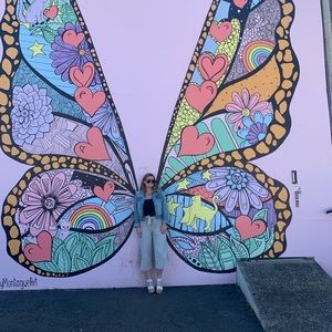 Meet your Posher, Ally